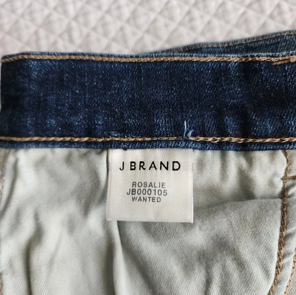 J Brand straight buttoned skirt. 5 pockets. Raw hem. Amost new. - Picture 6 of 7